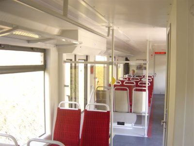 Traukinys į oro uostą