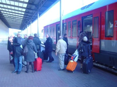 Traukinys į oro uostą