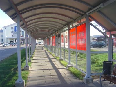 Traukinys į oro uostą