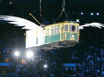 Tramvajus su sparneliais